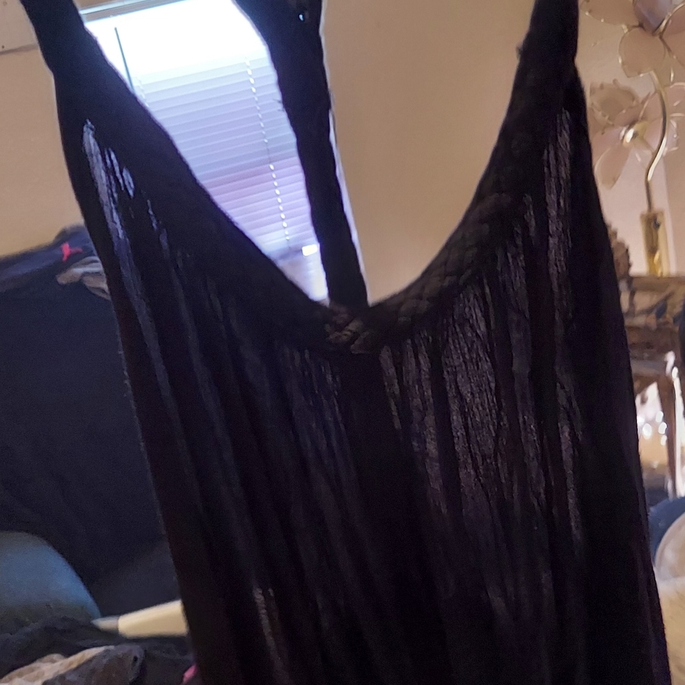 Dress - Picture 3 of 4